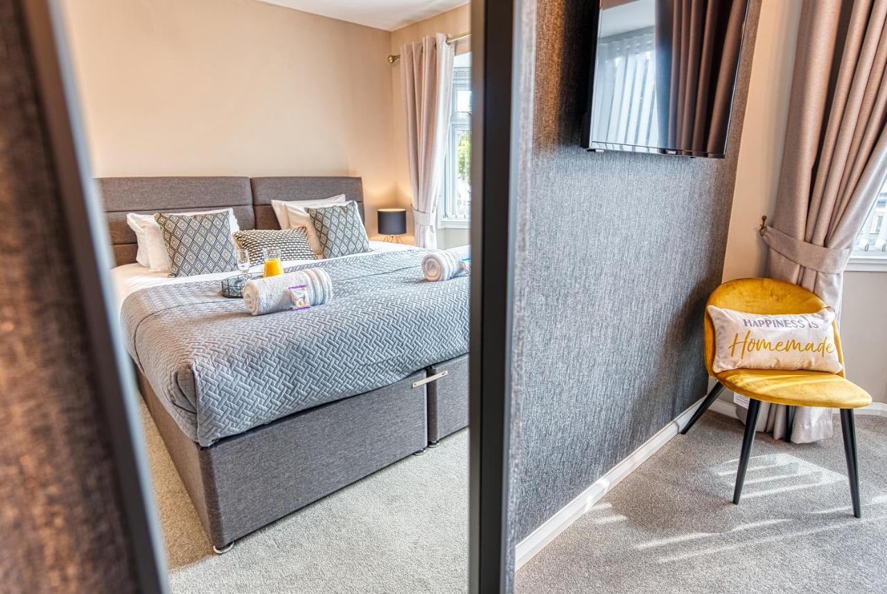 Elegant 5 Bed House - Sleeps 9, Central Solihull, Nec, Jlr, Hs2, Resorts World, Airport Business And Leisure Stays, Dış mekan fotoğraf